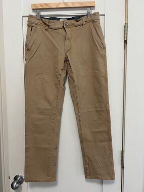 Classic Men's Chinos in Tan - Casual Straight Fit